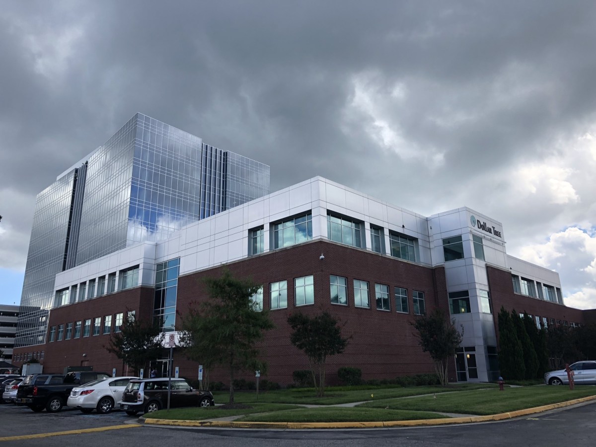 Choosing The Right Dollar Tree Company Relocation Team&nbsp;Members